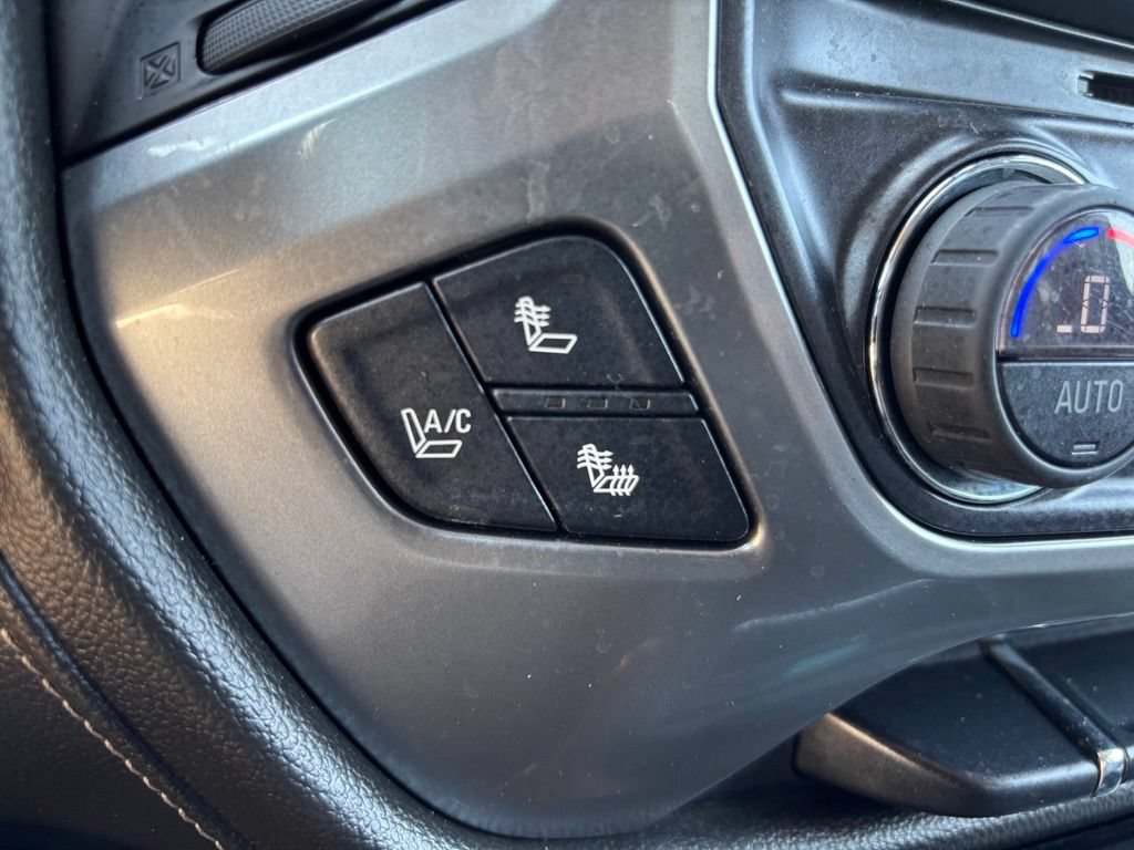Used 2015 Chevrolet Silverado 1500 LTZ AWD/4WD image 42