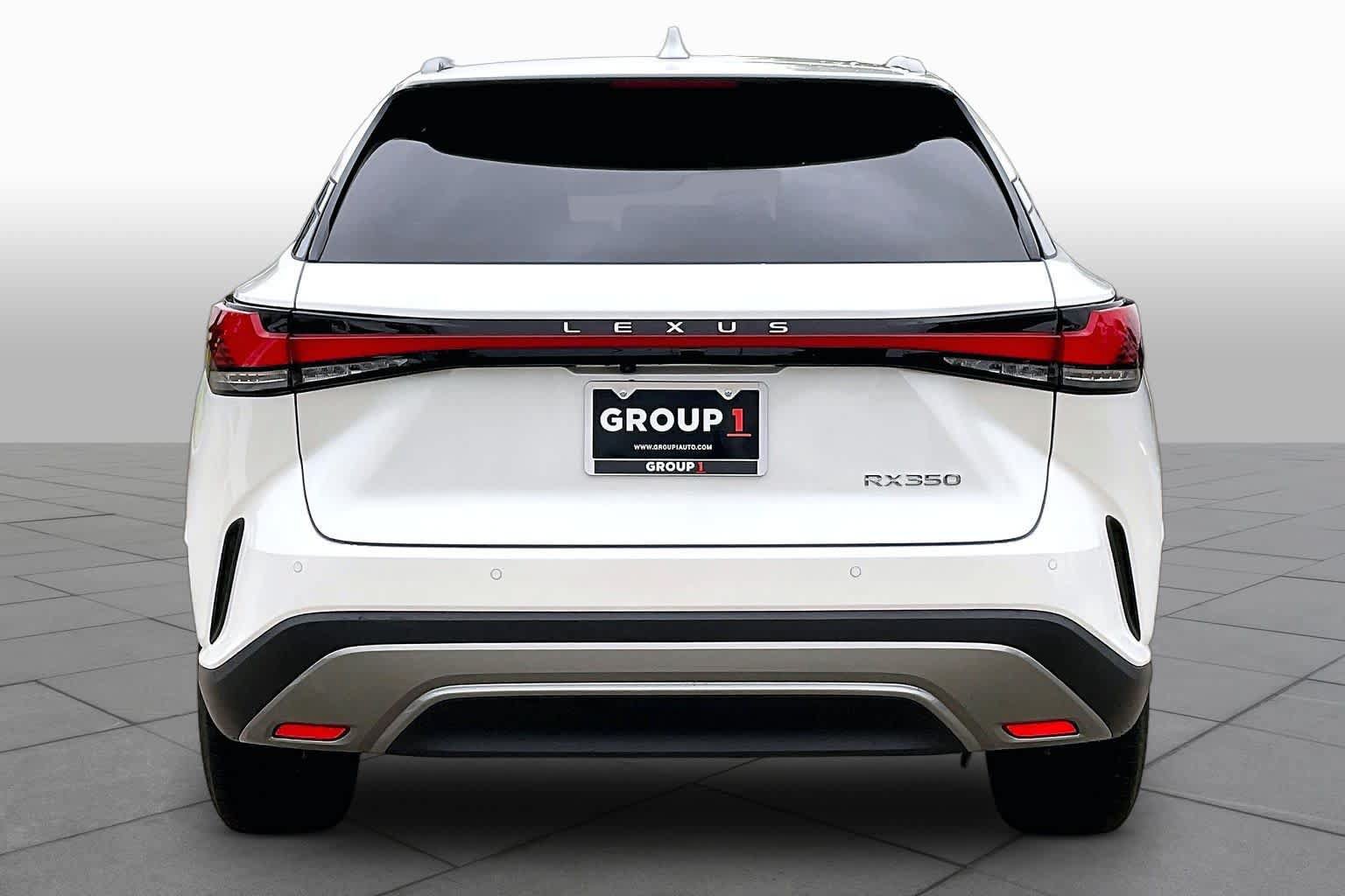 Used 2025 Lexus RX 350 Premium w/ Accessory Package (K3) FWD image 5