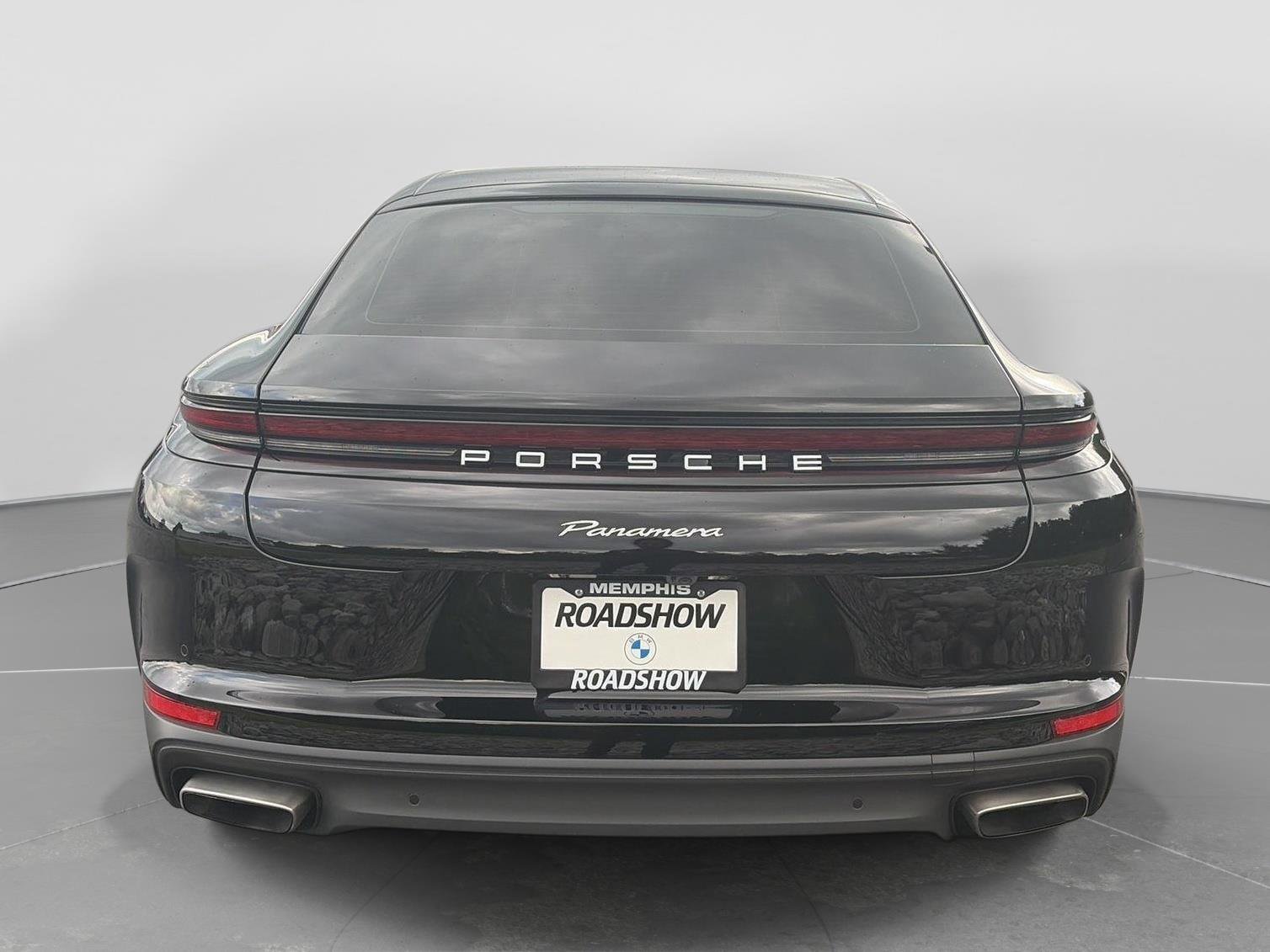 Used 2025 Porsche Panamera 4 AWD/4WD image 4