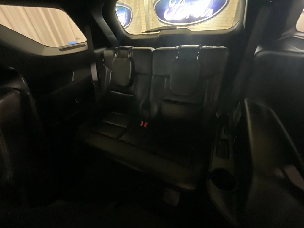 Used 2020 Ford Explorer Limited AWD/4WD image 10