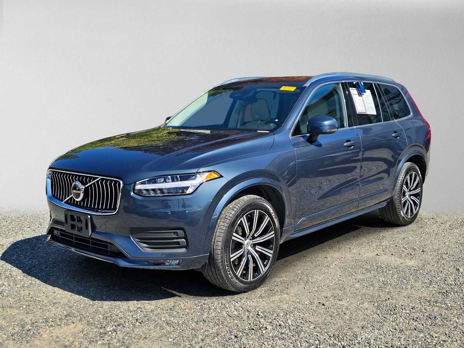 Used 2023 Volvo XC90 B5 Core w/ Protection Package Premier AWD/4WD image 7