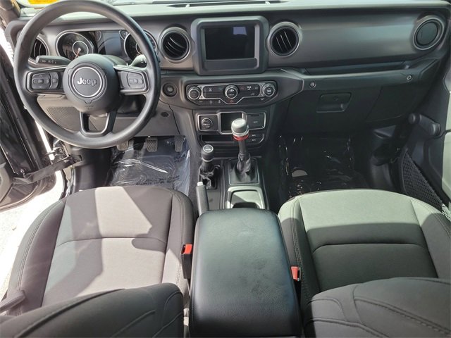Used 2023 Jeep Gladiator Sport image 12
