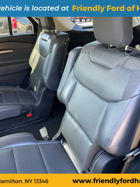 Used 2025 Ford Explorer Active w/ Active Comfort Package AWD/4WD image 40