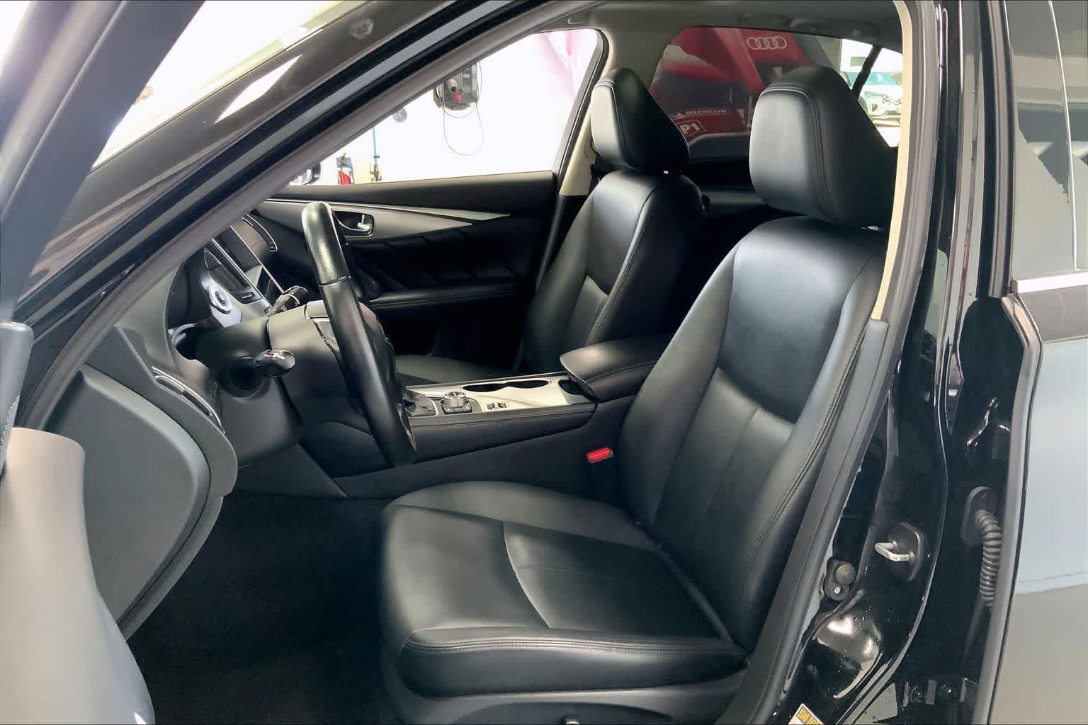 Used 2020 INFINITI Q50 Luxe AWD/4WD image 9