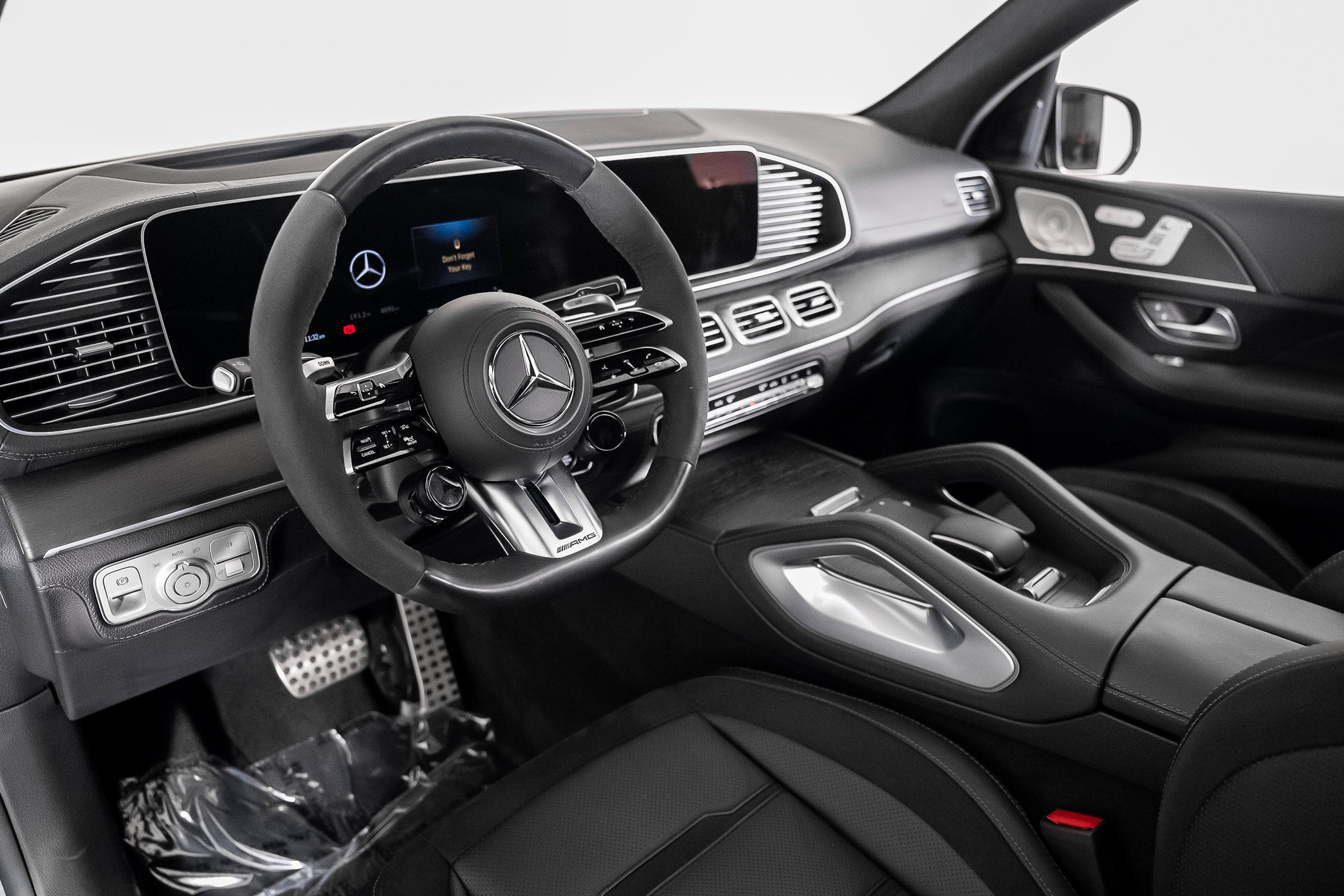 Used 2024 Mercedes-Benz GLE 53 AMG 4MATIC image 2