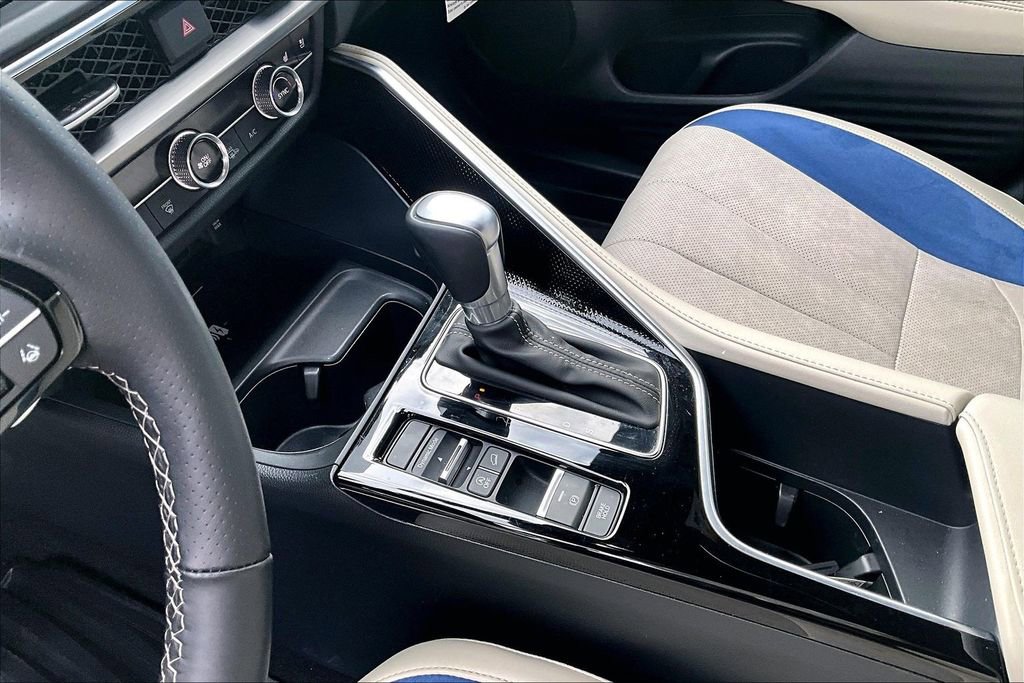 Used 2025 Acura ADX A-Spec image 18