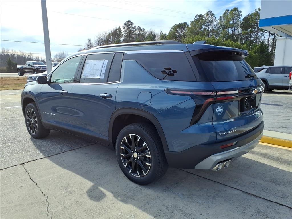 New 2026 Chevrolet Traverse LT w/ Sun and Wheel Package image 3