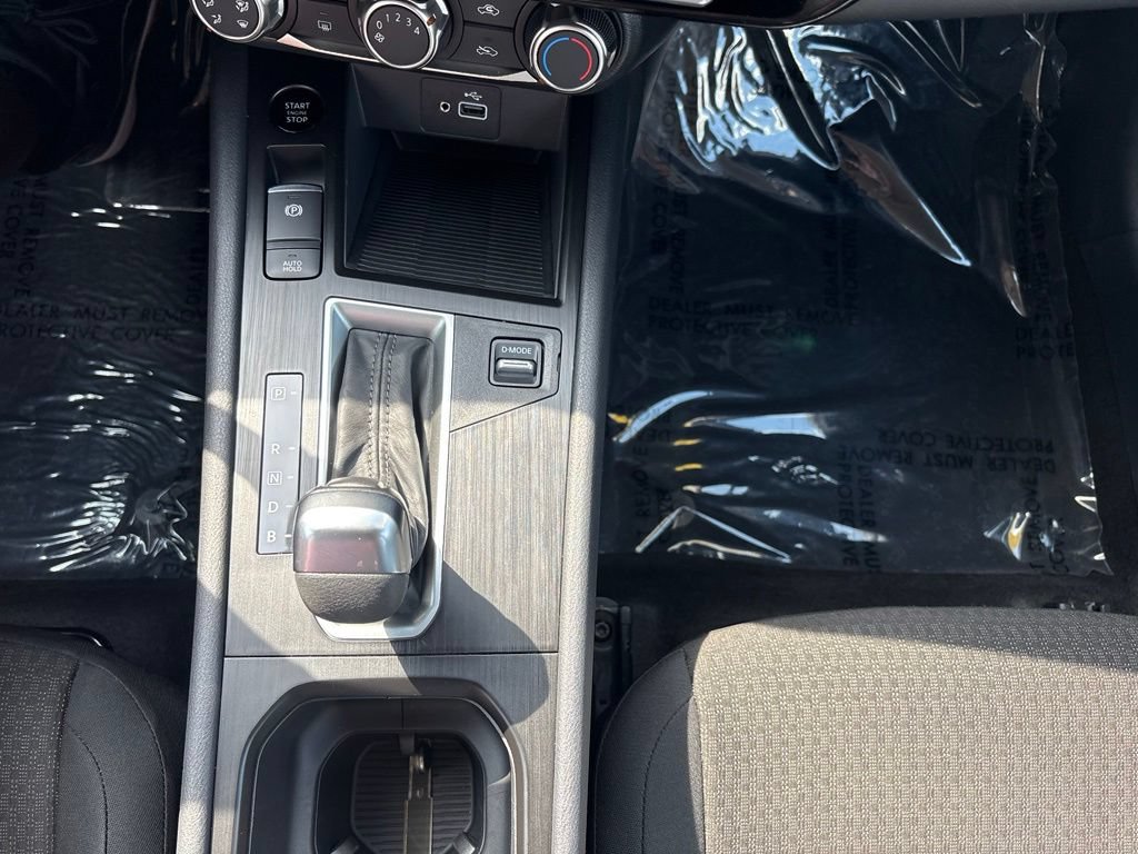 Used 2025 Nissan Kicks S FWD image 23