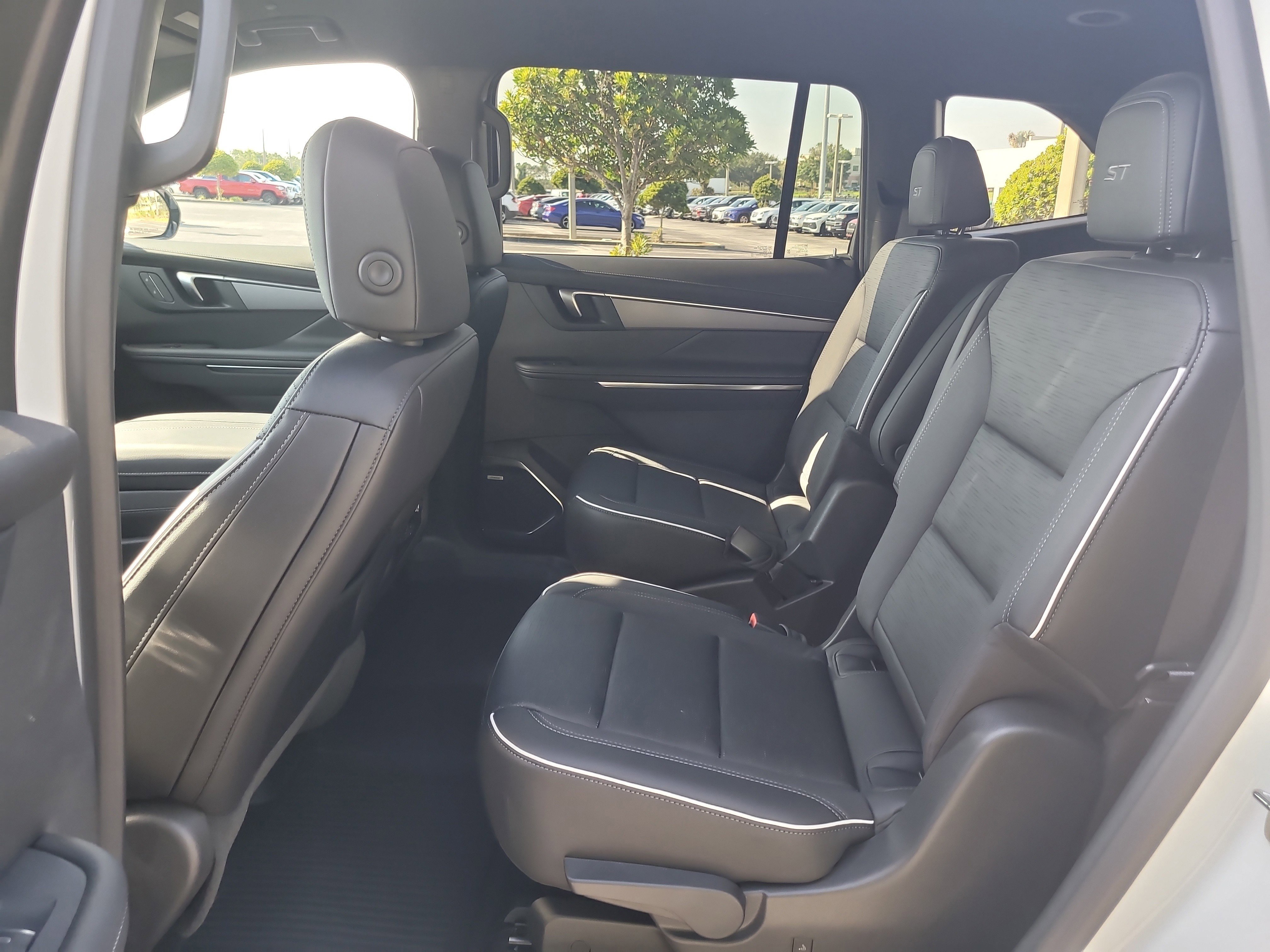 Used 2026 Buick Enclave Sport Touring w/ Super Cruise Package FWD image 15