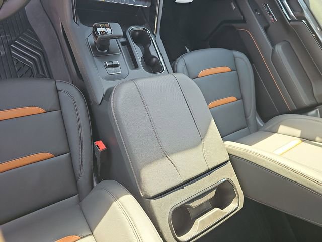 New 2026 GMC Sierra 1500 AT4 w/ AT4 Premium Package AWD/4WD image 22
