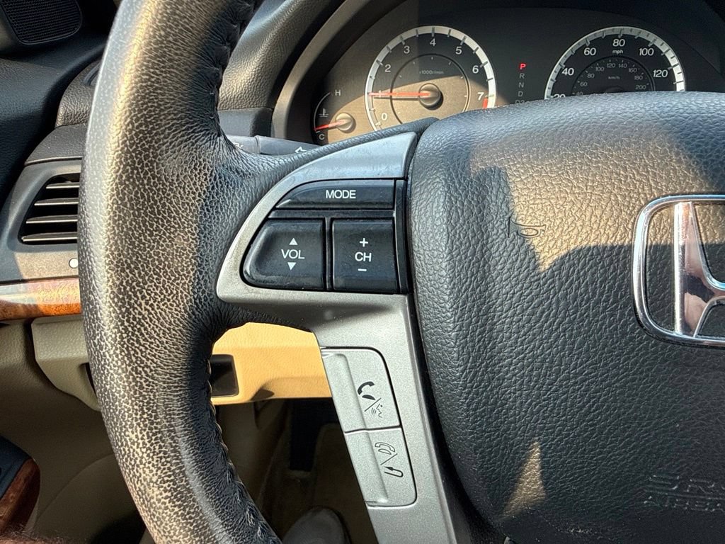 Used 2012 Honda Accord EX-L image 21