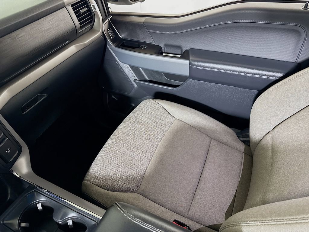 Used 2024 Ford F150 XLT w/ Mobile Office Package image 20