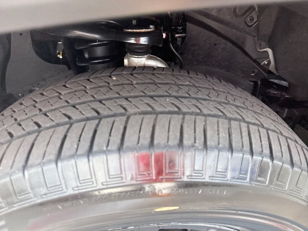 Used 2025 Toyota 4Runner SR5 AWD/4WD image 30