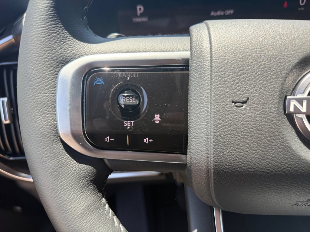 New 2026 Nissan Armada SL w/ Captain's Chari Seat Package AWD/4WD image 23