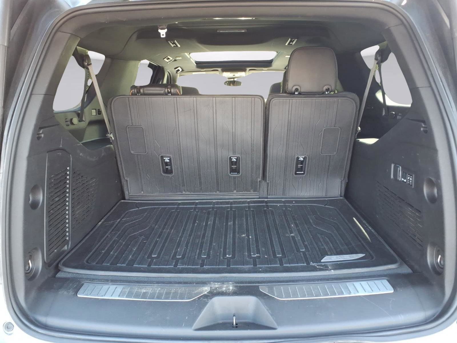 Used 2024 GMC Yukon XL AT4 w/ AT4 Premium Package image 30