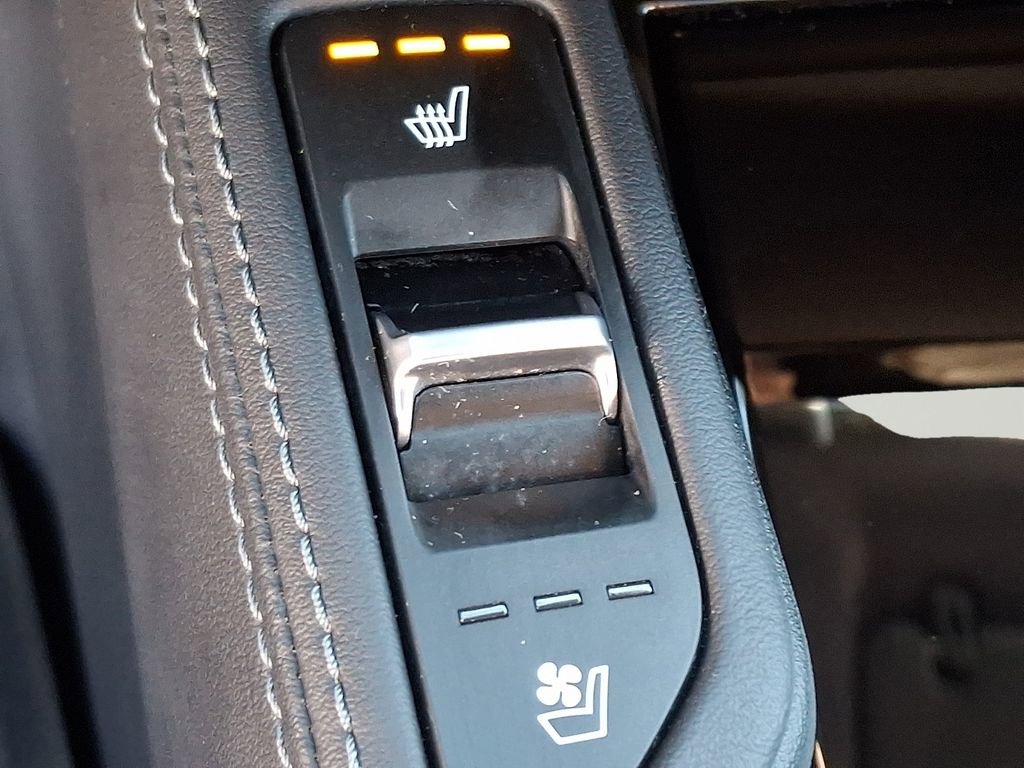 Used 2021 Kia Telluride SX w/ SX Prestige Package image 26