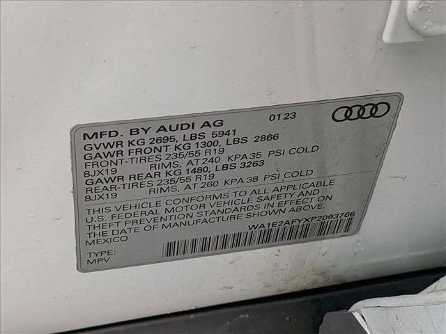 Used 2023 Audi Q5 e Premium Plus w/ Premium Plus Package image 15