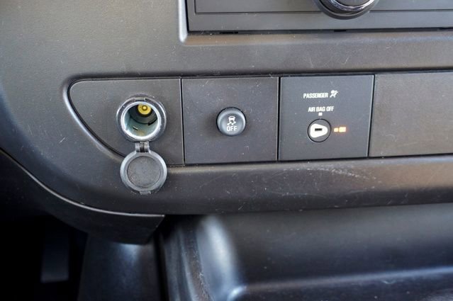 Used 2024 GMC Savana 2500 w/ Driver Convenience Package image 14