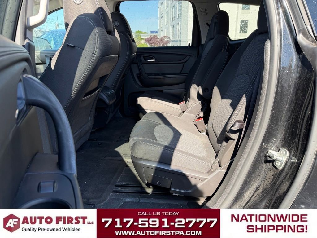 Used 2017 Chevrolet Traverse LT w/ Style and Technology Package AWD/4WD image 12