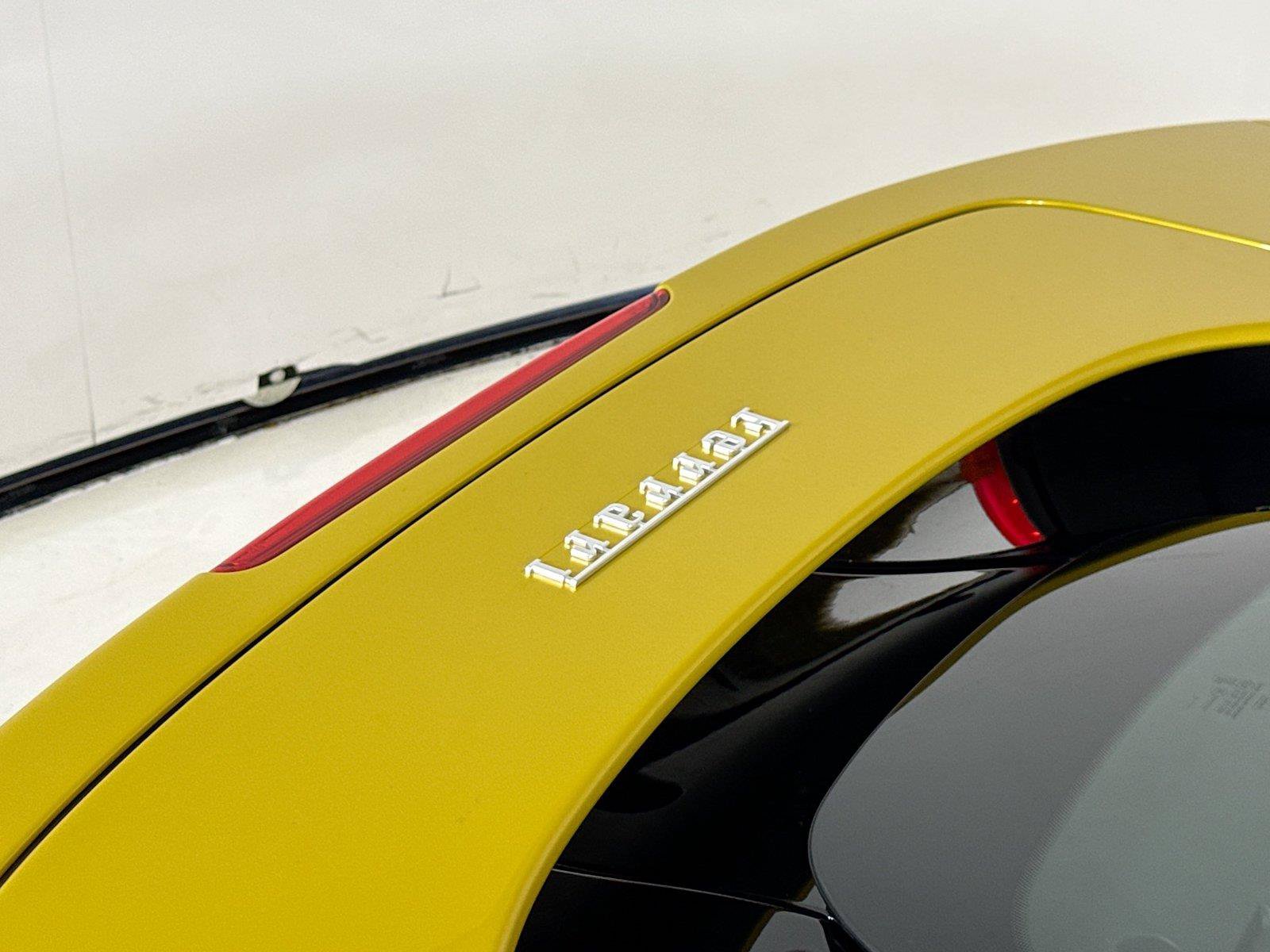 Used 2022 Ferrari SF90 Spider AWD/4WD image 34