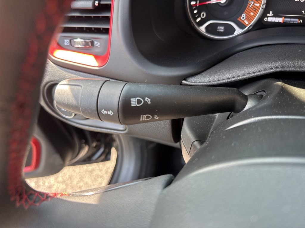 Used 2023 Jeep Renegade Trailhawk image 33