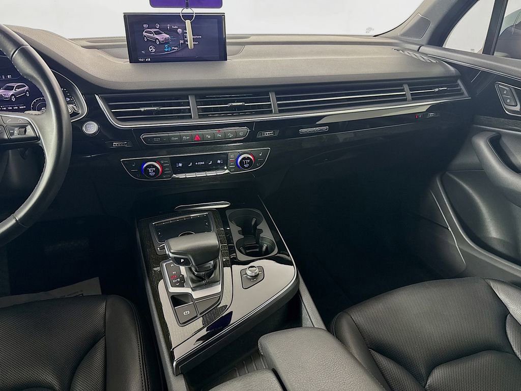 Used 2019 Audi Q7 3.0T Prestige w/ Prestige Package AWD/4WD image 29