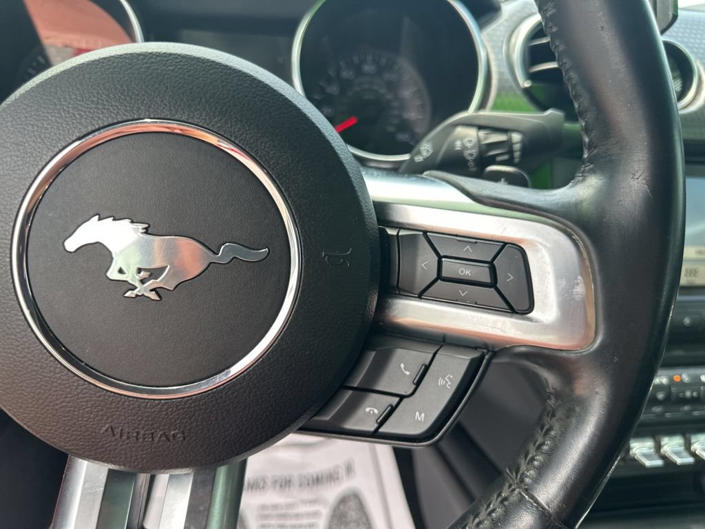 Used 2018 Ford Mustang GT Premium w/ GT Performance Package RWD image 17
