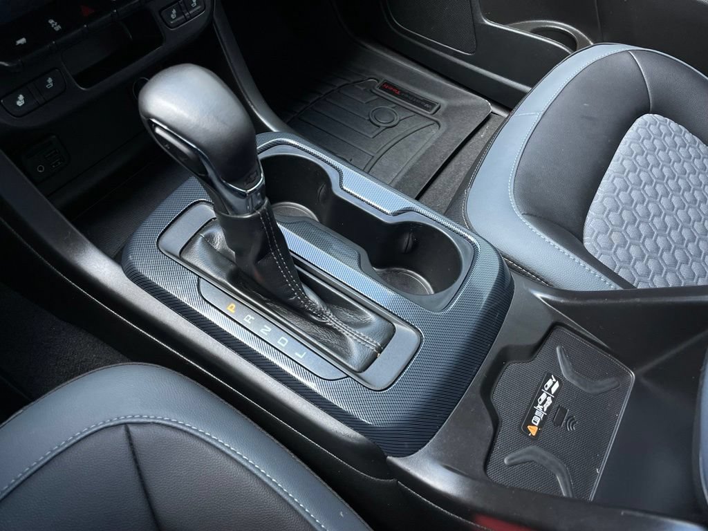 Used 2022 Chevrolet Colorado Z71 AWD/4WD image 19