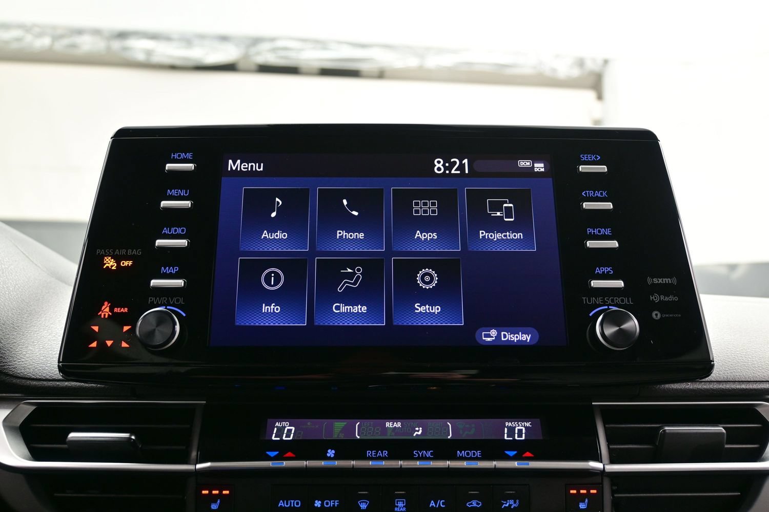 Used 2024 Toyota Sienna XLE AWD/4WD image 20