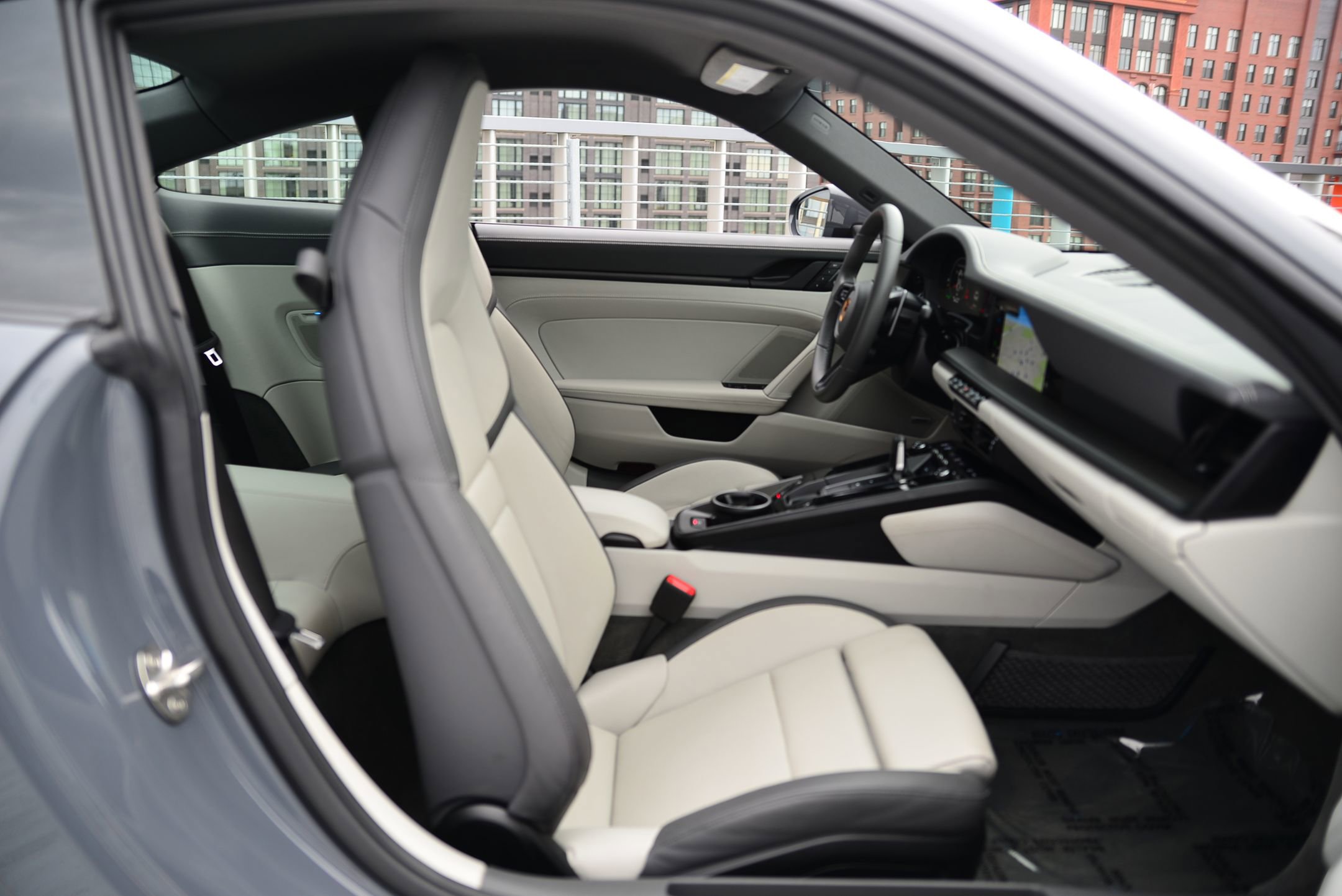 Certified 2025 Porsche 911 Carrera image 18