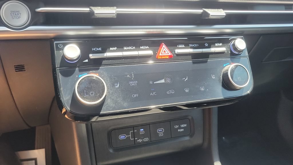 Used 2025 Hyundai Tucson SEL AWD/4WD image 19
