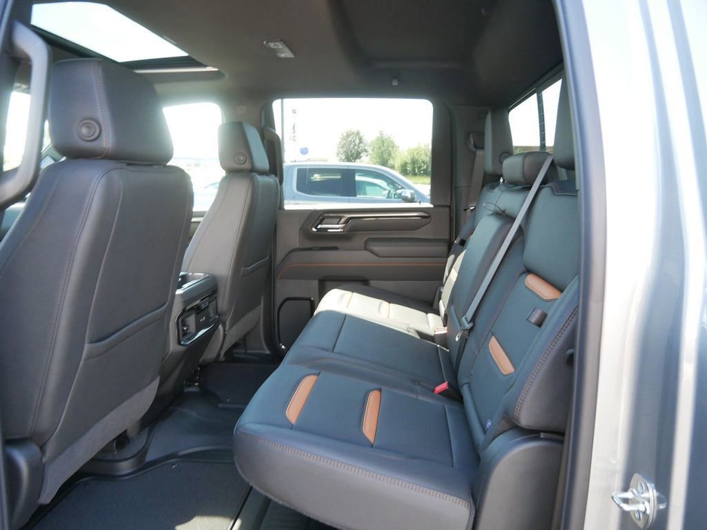 New 2026 GMC Sierra 3500 AT4 w/ AT4 Premium Plus Package image 6