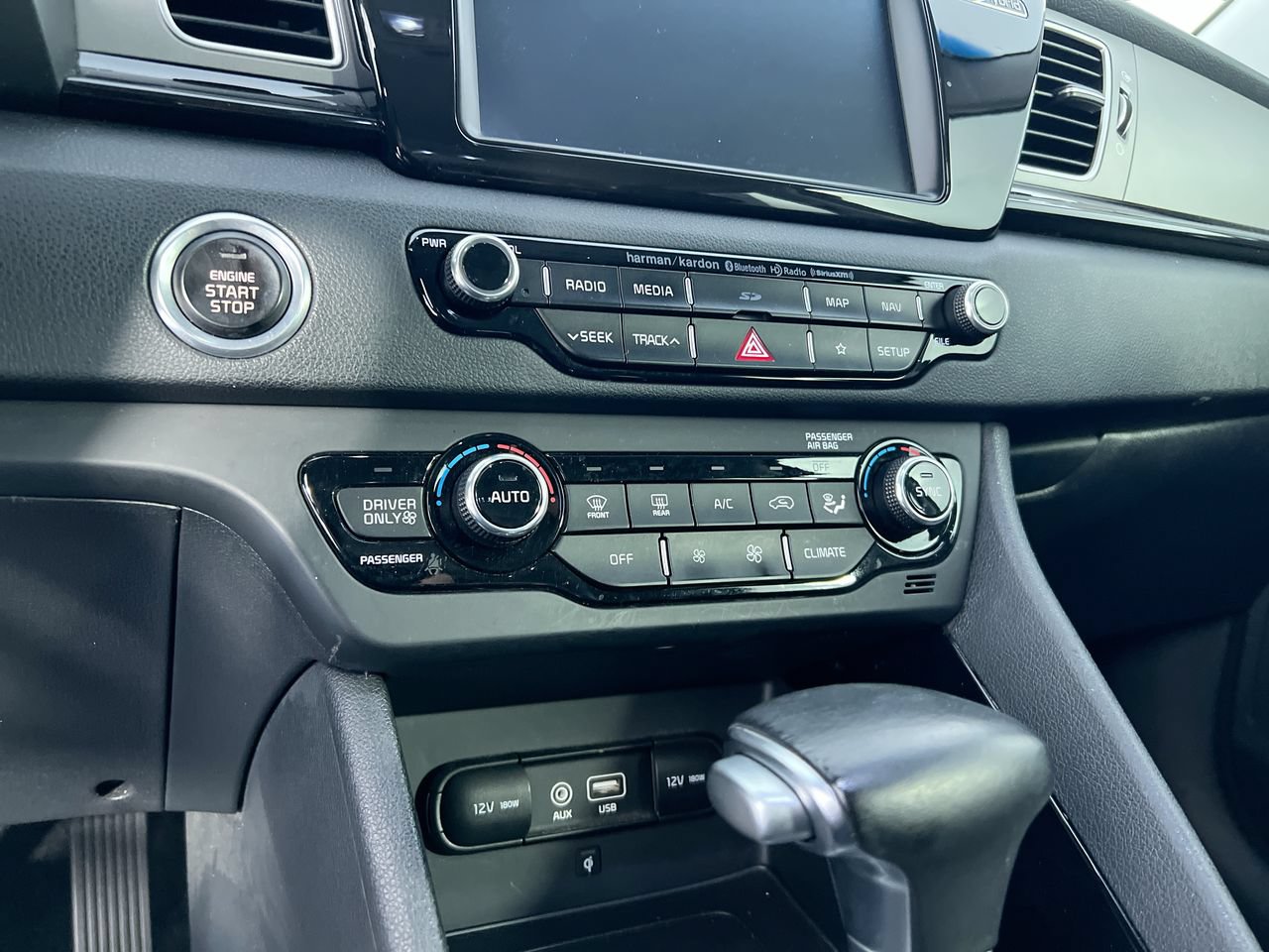 Used 2019 Kia Niro Touring FWD image 20