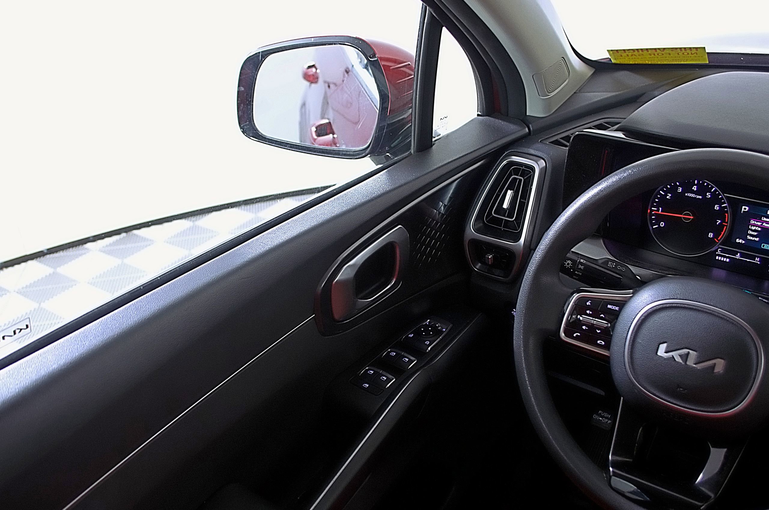 Used 2022 Kia Sorento LX image 20