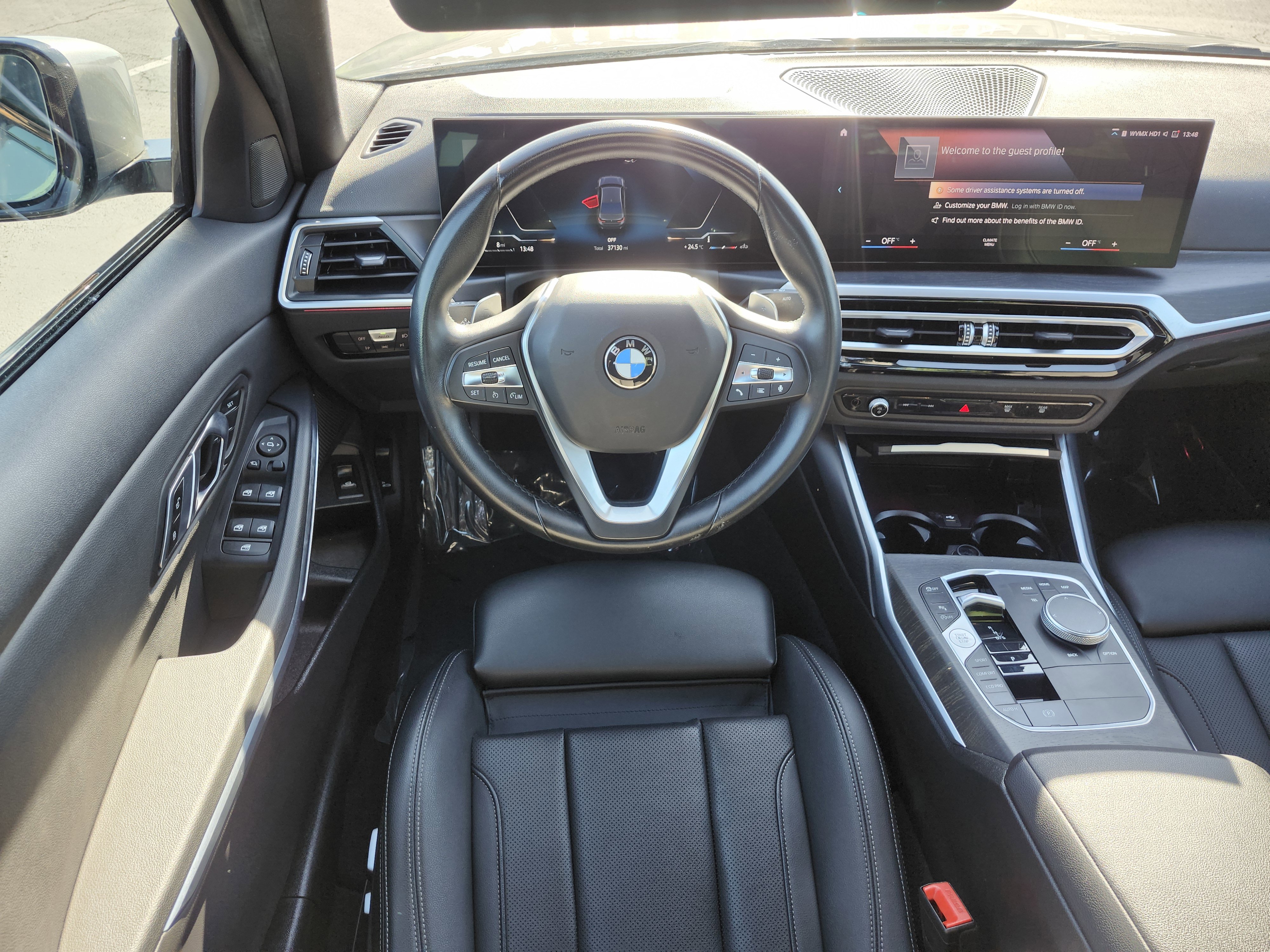 Used 2023 BMW 330i Sedan w/ Driving Assistance Package RWD image 30