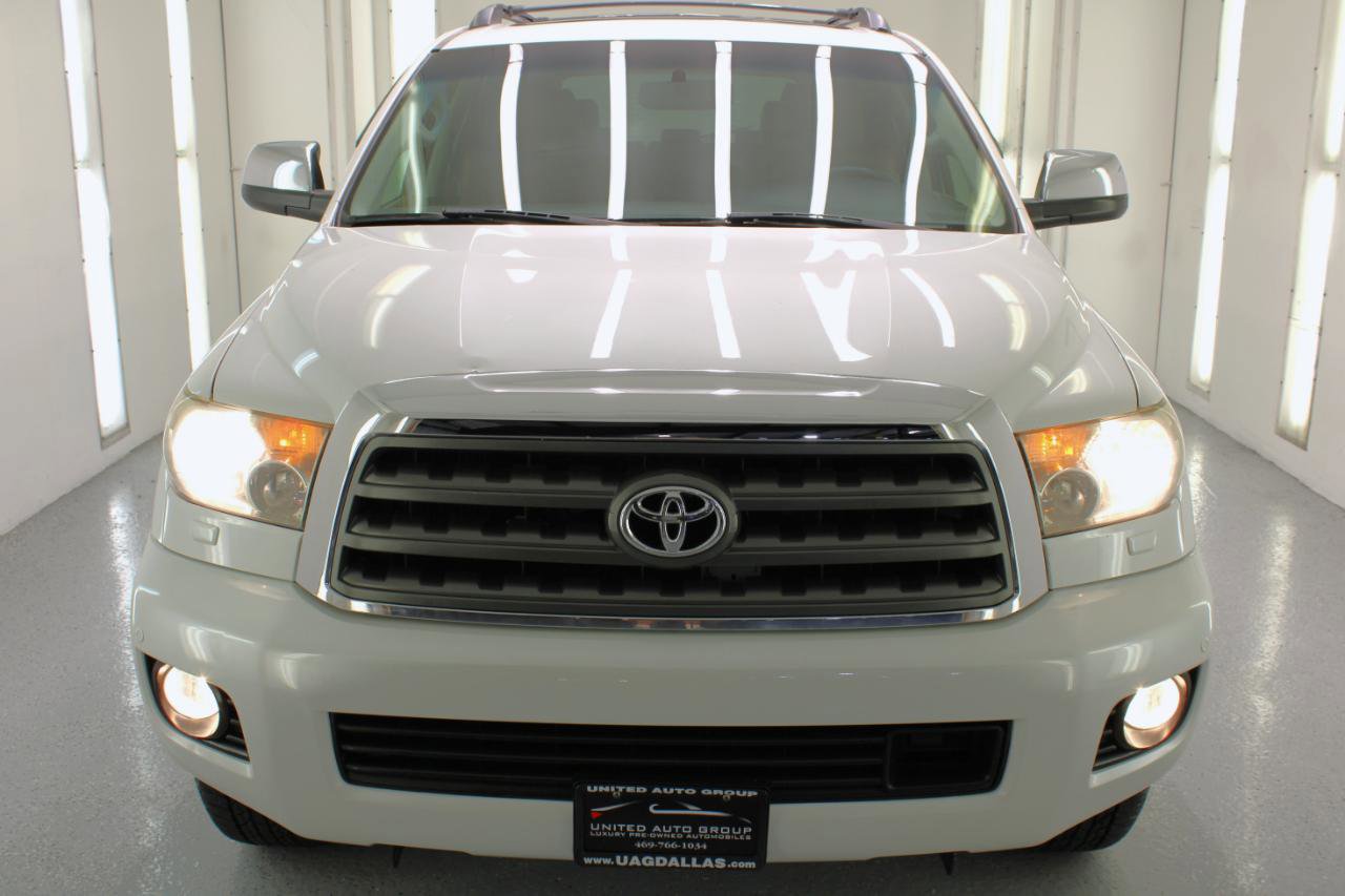 Used 2008 Toyota Sequoia Platinum image 3