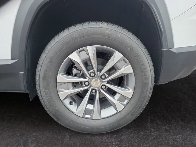 Used 2026 Chevrolet Equinox LT image 27