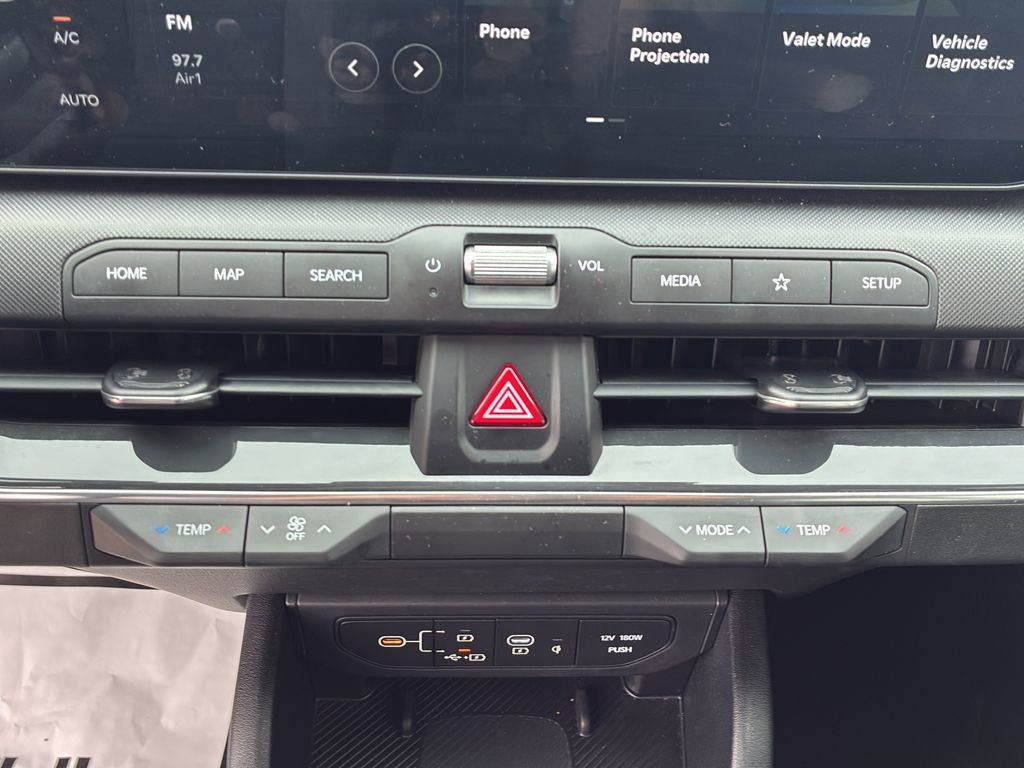 Certified 2025 Kia K4 EX FWD image 31