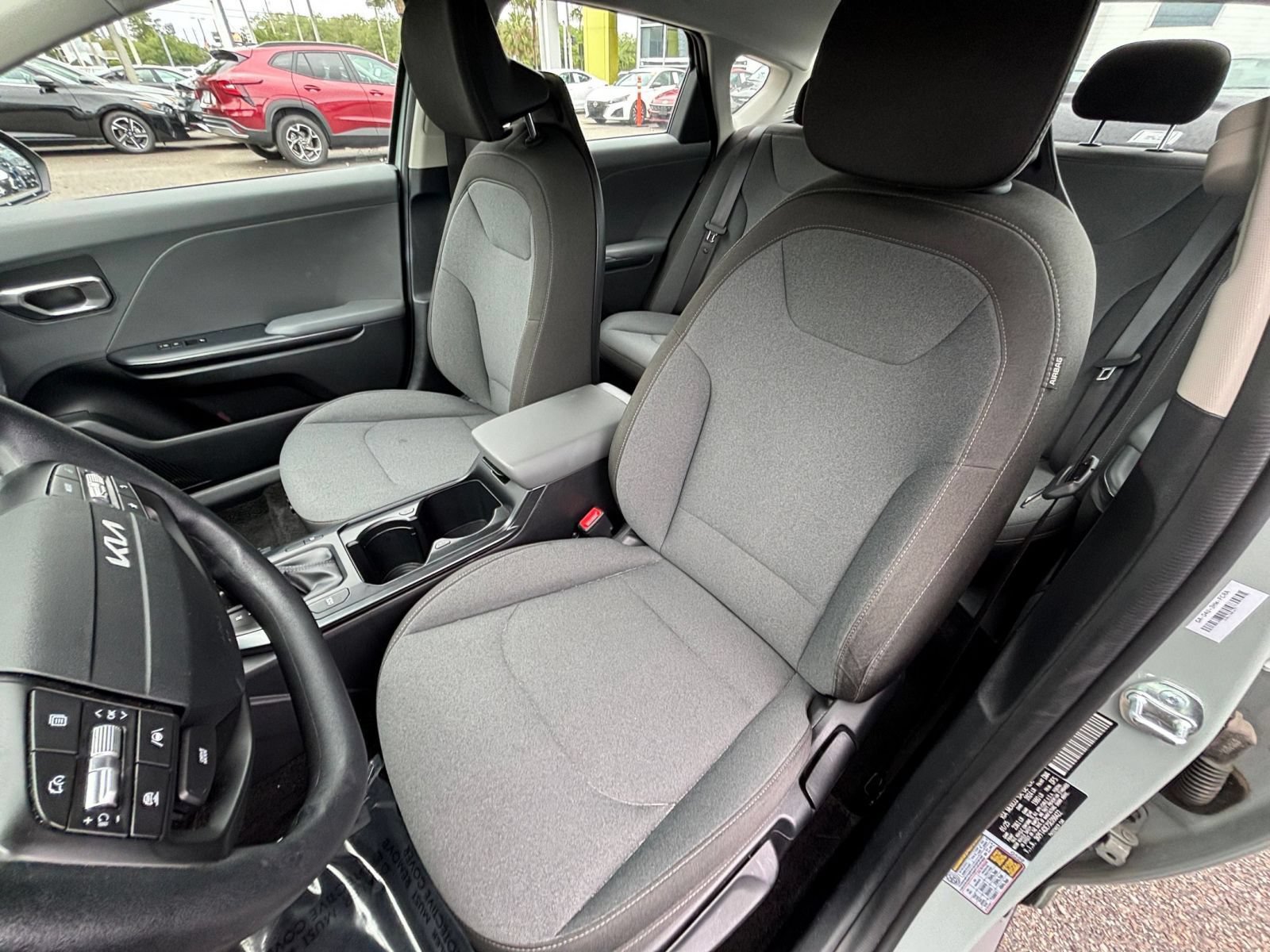 Used 2025 Kia K4 FWD image 35