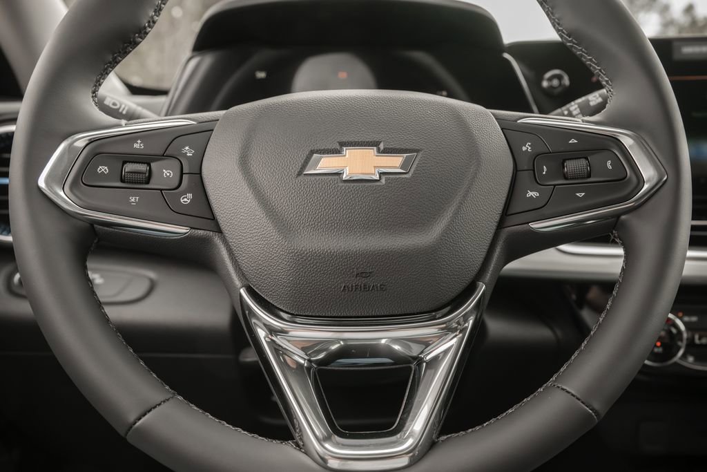 New 2026 Chevrolet Trax LT w/ Driver Confidence Package FWD image 19