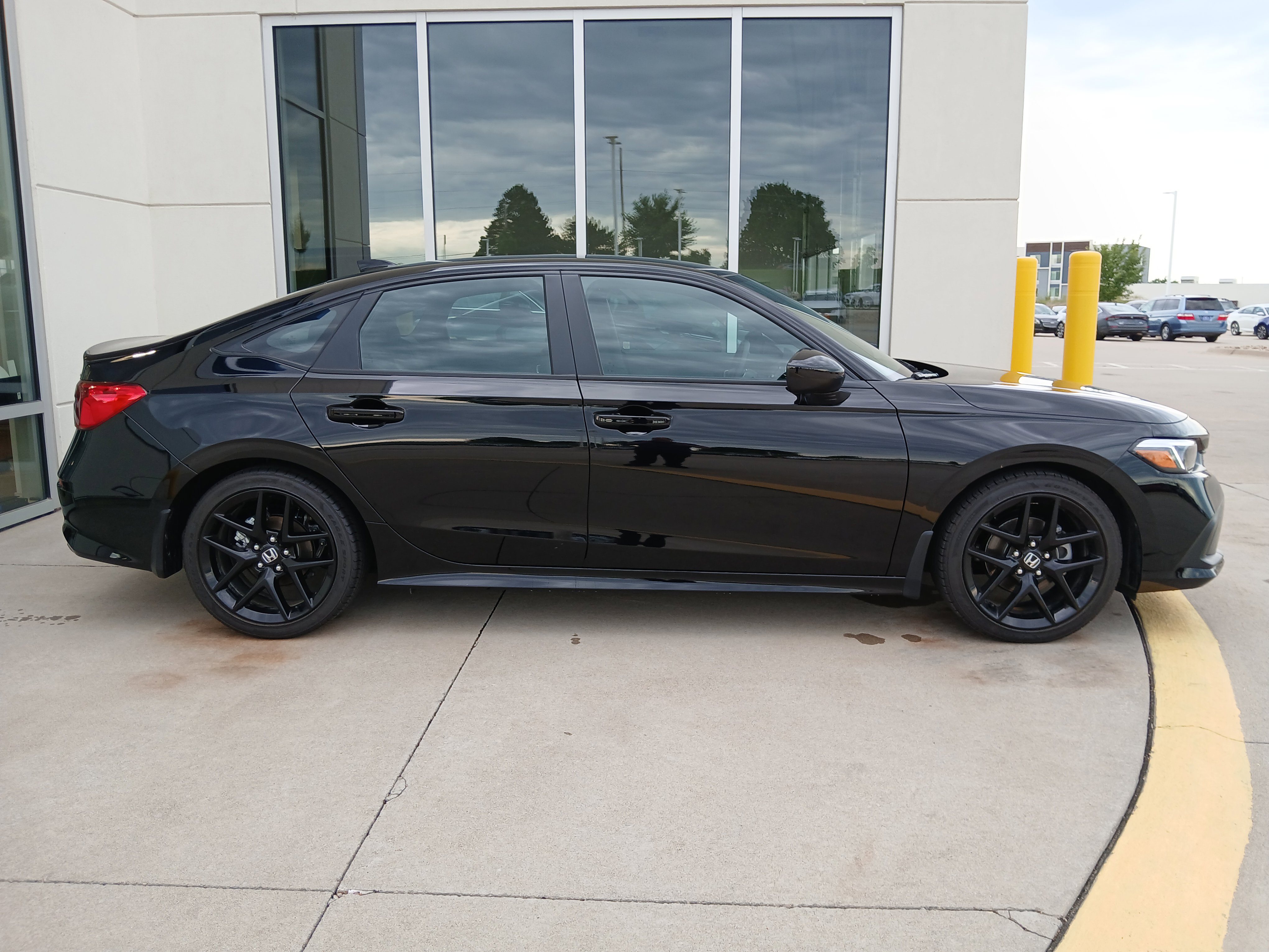 Used 2024 Honda Civic Sport image 6