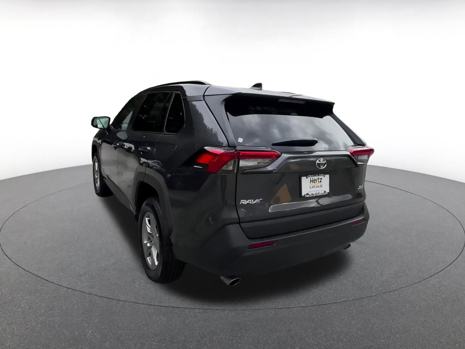 Used 2025 Toyota RAV4 XLE image 11