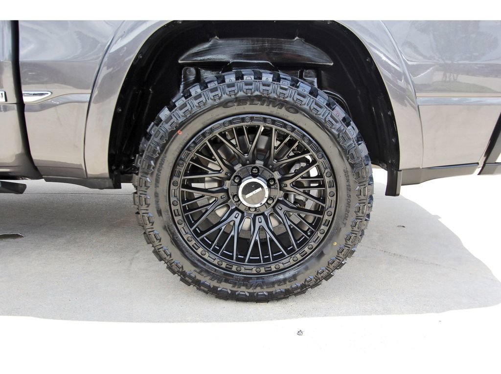 Used 2024 RAM 1500 Limited AWD/4WD image 30