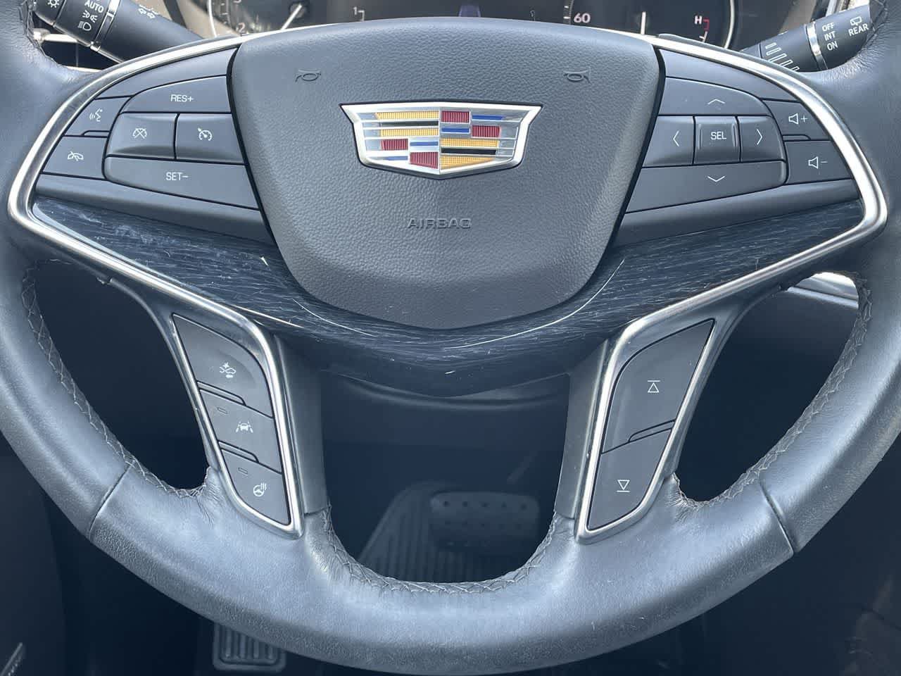 Certified 2024 Cadillac XT5 Premium Luxury FWD image 10