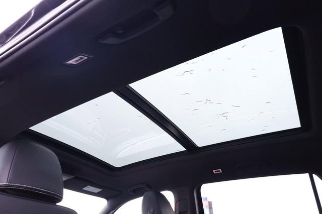 New 2026 Volkswagen Atlas Cross Sport SEL image 11