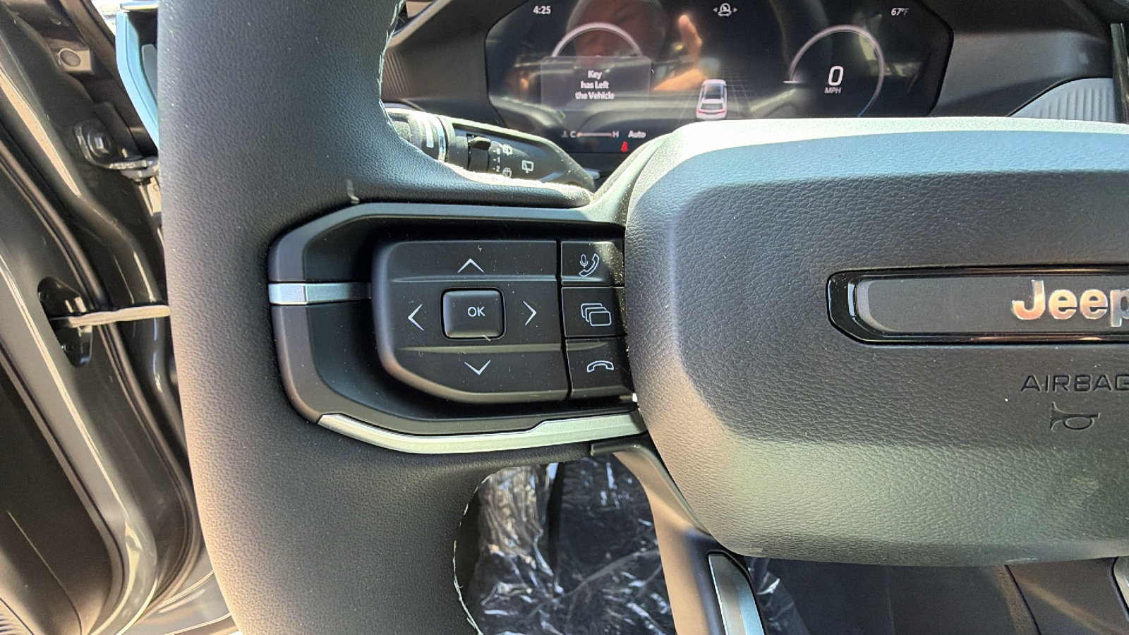 Certified 2026 Jeep Cherokee Limited AWD/4WD image 22