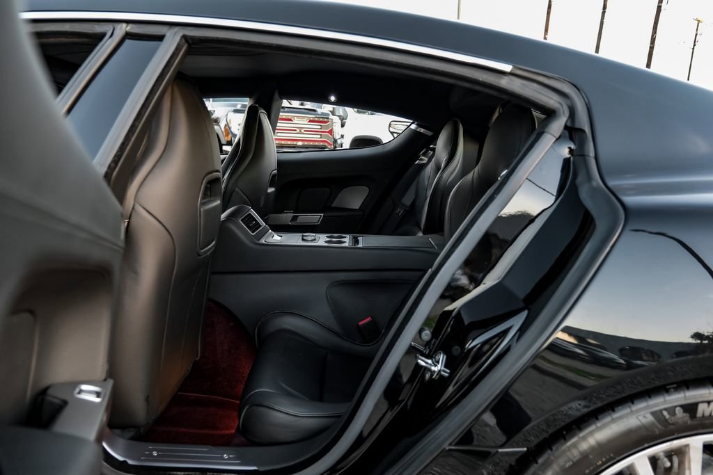 Used 2016 Aston Martin Rapide S image 38
