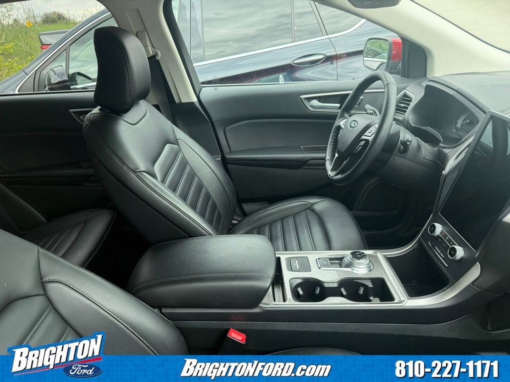 Used 2023 Ford Edge SEL AWD/4WD image 8