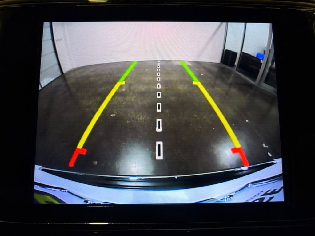 Used 2020 Jeep Grand Cherokee Limited image 22