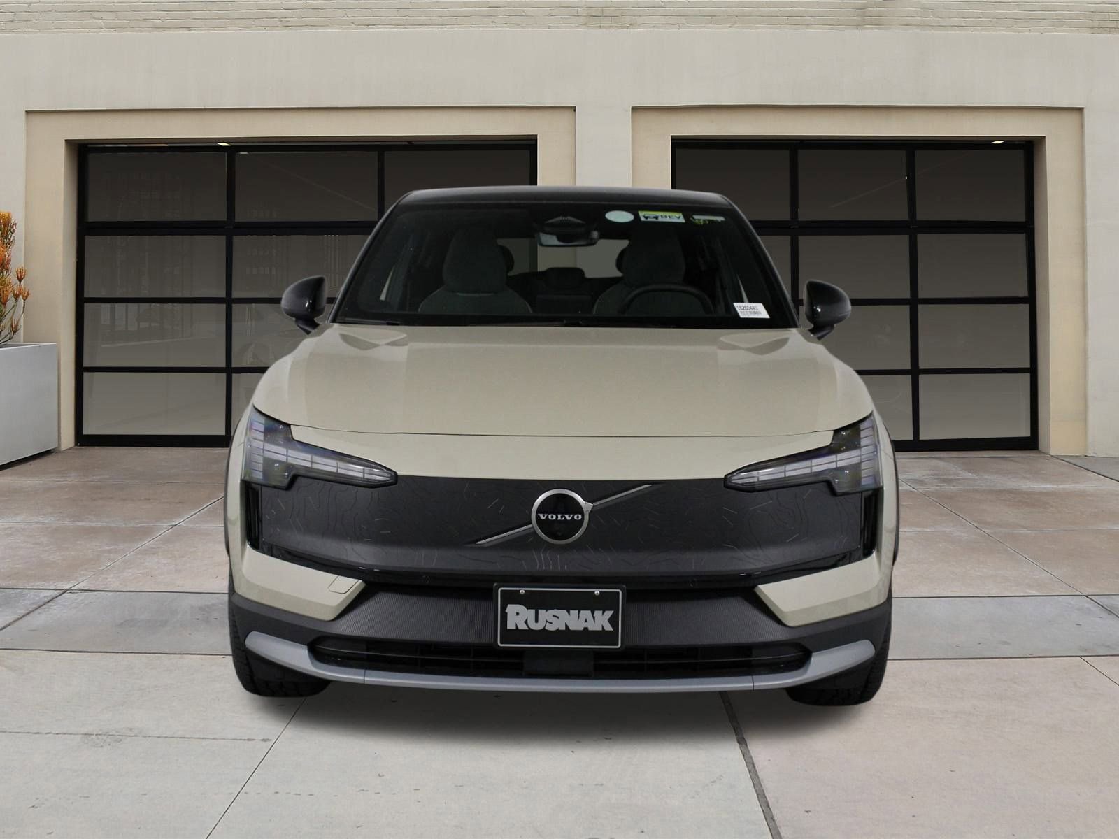 New 2026 Volvo EX30 Cross Country Ultra w/ Protection Package Premier image 2